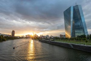 Tobias rehbein 2lg1evfxcm8 unsplash